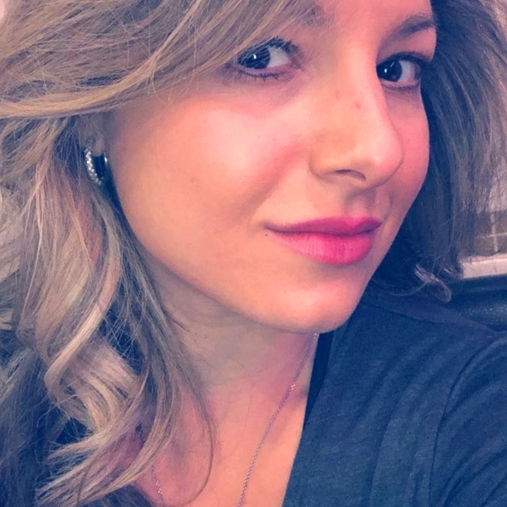 Meet your Posher, Amanda